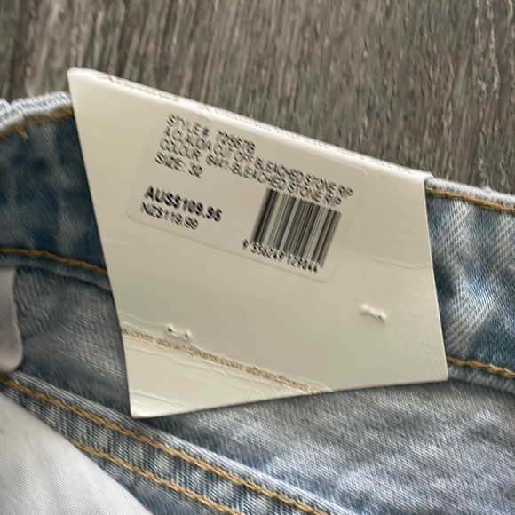 ABrand denim shorts- light blue. Size 14 NWT - Picture 2 of 3